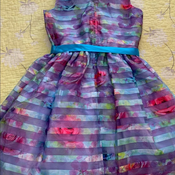 💜 Gorgeous Printed Striped Organza Dress💜 - Picture 2 of 3